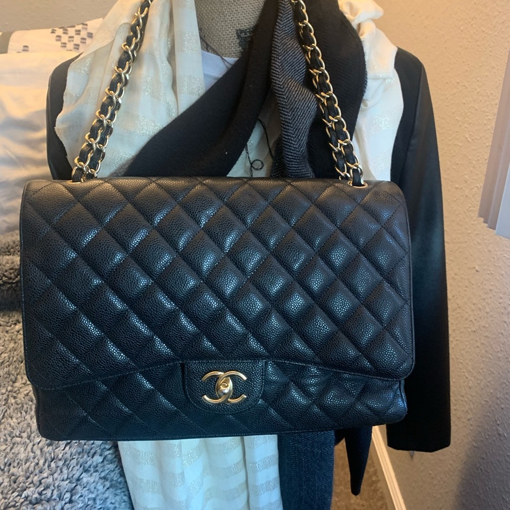 🔥Caviar Quilted Maxi Double Flap Black Gold tone hardware